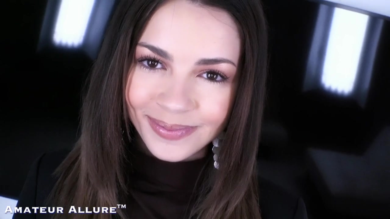 Welcomes Jade Valentine and Bella Luna to Suck Cock and Swallow Hot Loads - ePornhubs