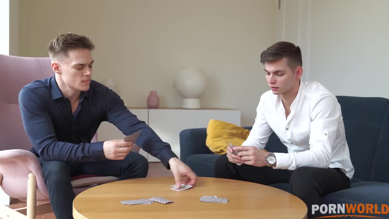 Gorgeous Girlfriend Leo Ahsoka Takes DP Fucking From Boyfriend and His Best Mate - ePornhubs