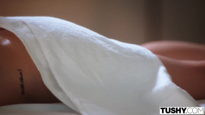 Angel Youngs - Anal Craving Cutie Angel Can t Resist Her Masseur in 4k