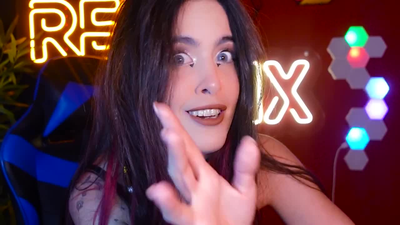 RedJinx presents: Miss Morrigan - una domina diferente - ePornhubs