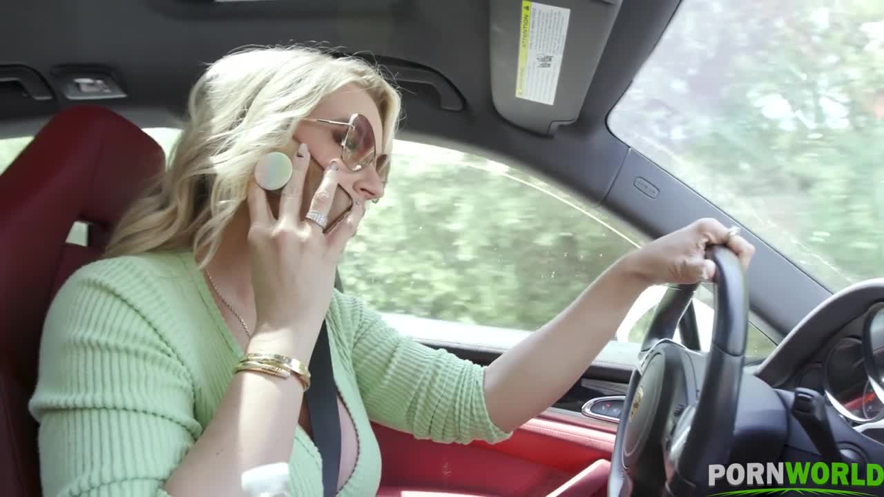 Rachael Cavalli - Pays Car Wreck Bill With Massive Tits and Pink Pussy - ePornhubs