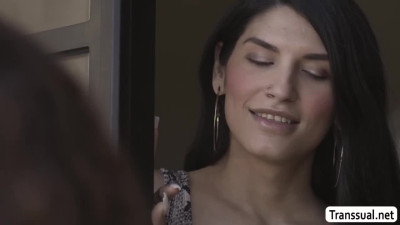 Thin shemale fucks nerd babes tight wet pussy